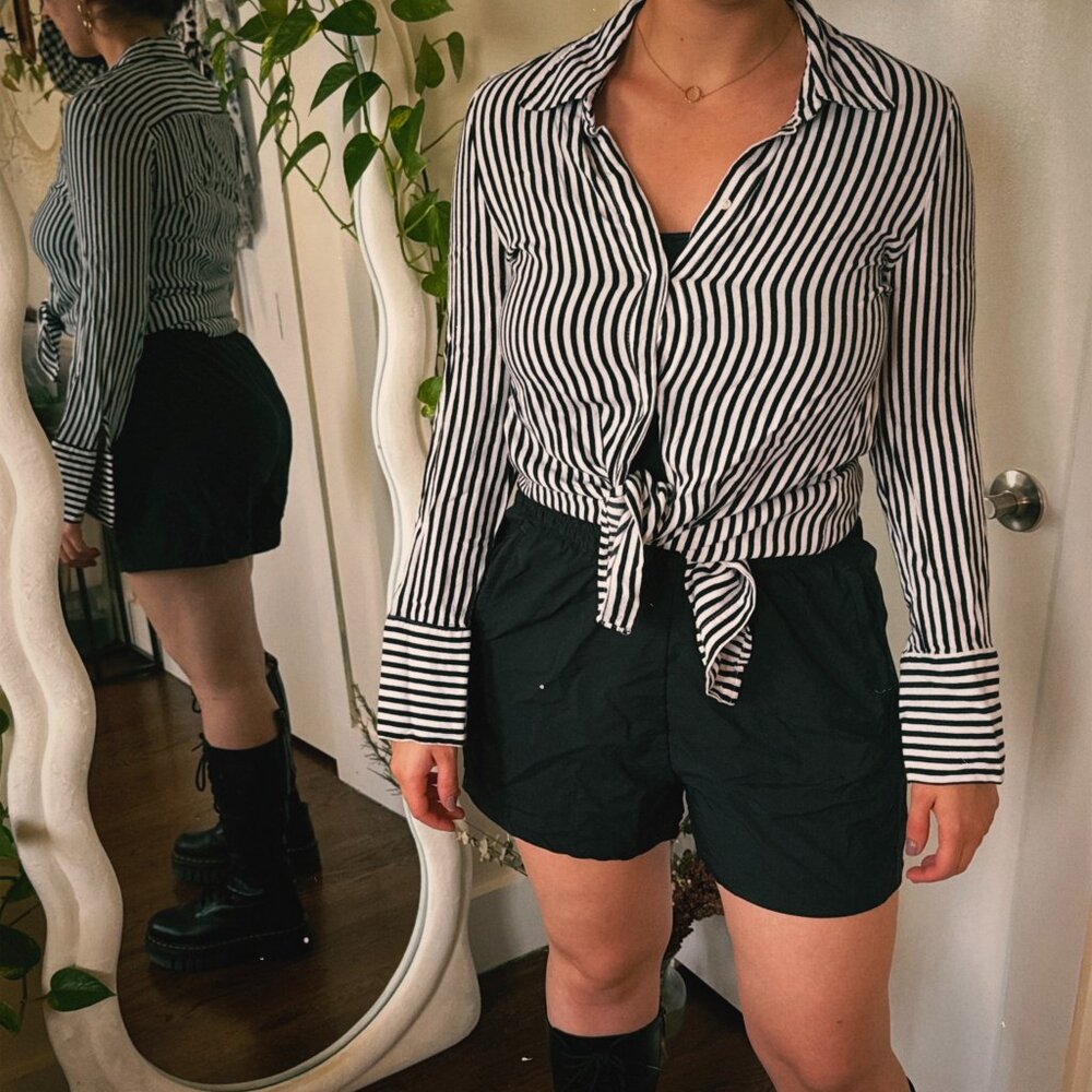 Stripped, long sleeve button down